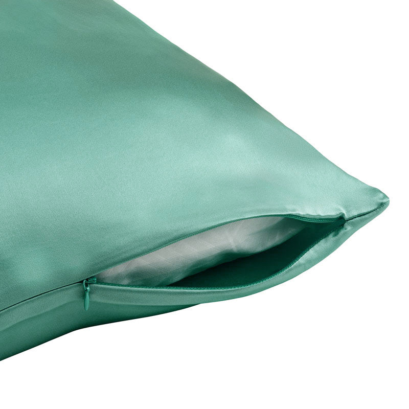 Emerald silk pillowcase with zip